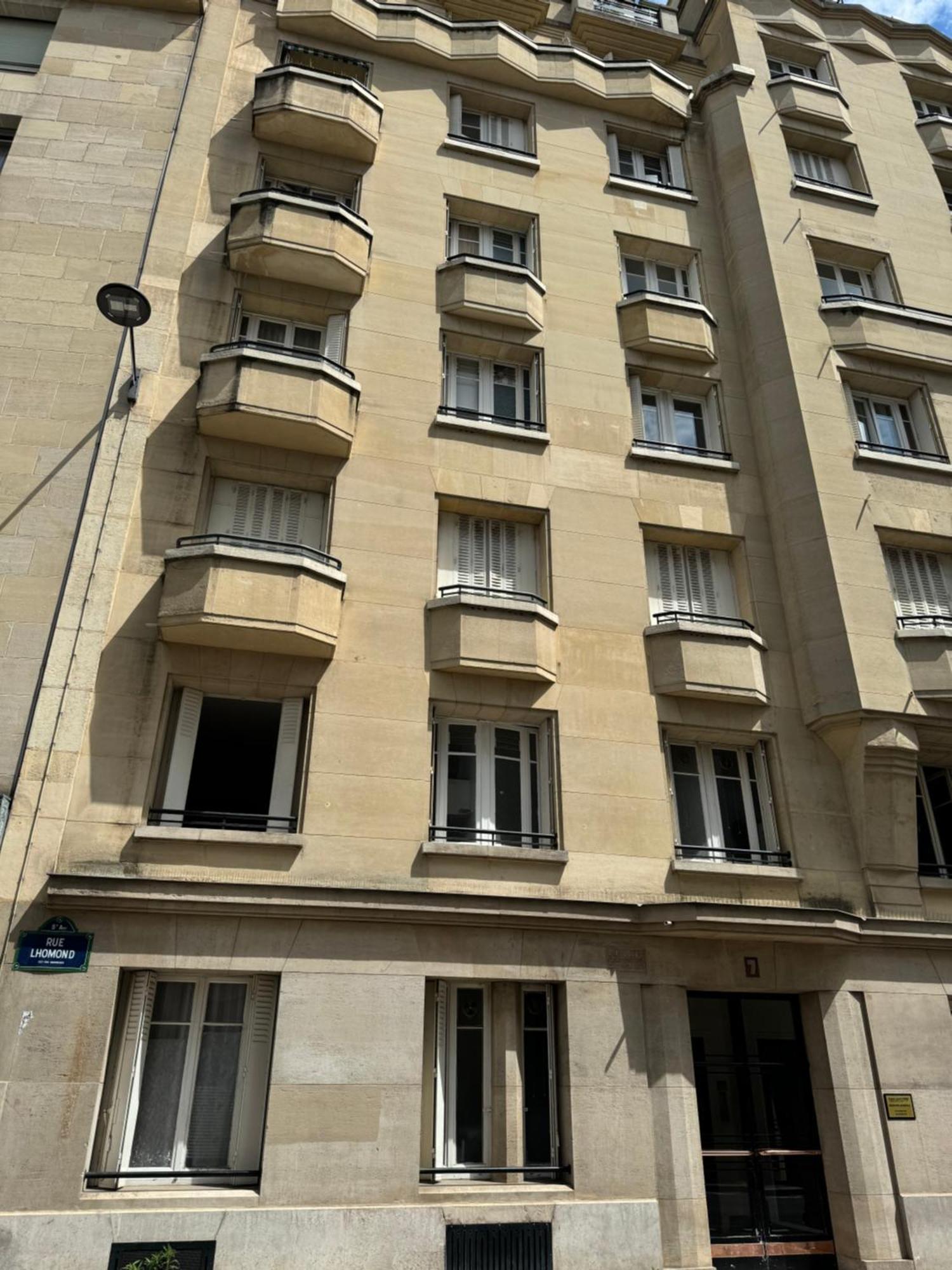 Entierement Renove Au Coeur De * Paris