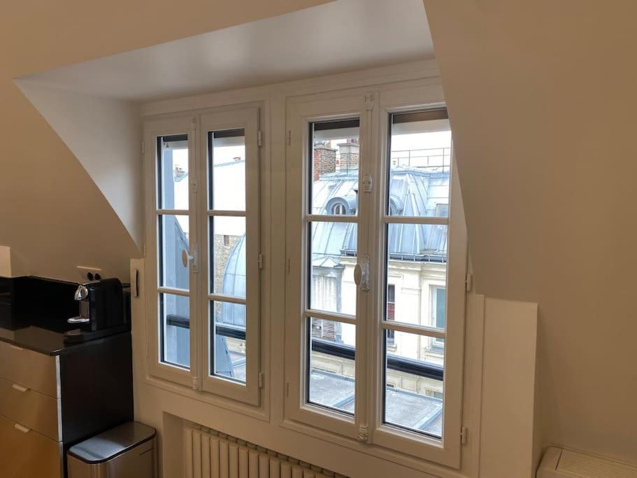 Parisien Avec Vue, Au Coeur Du 7e Arrondissement Apartment