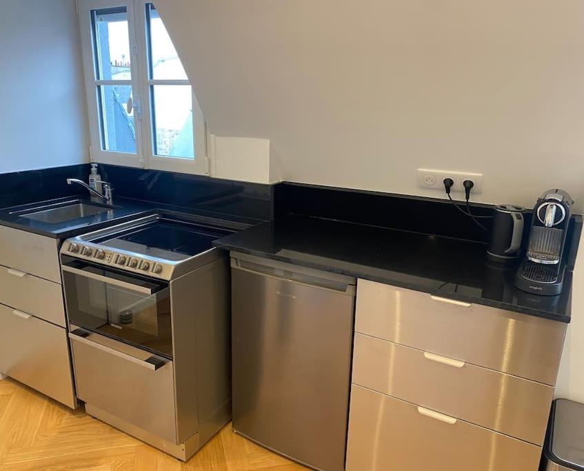 Parisien Avec Vue, Au Coeur Du 7e Arrondissement Apartment *
