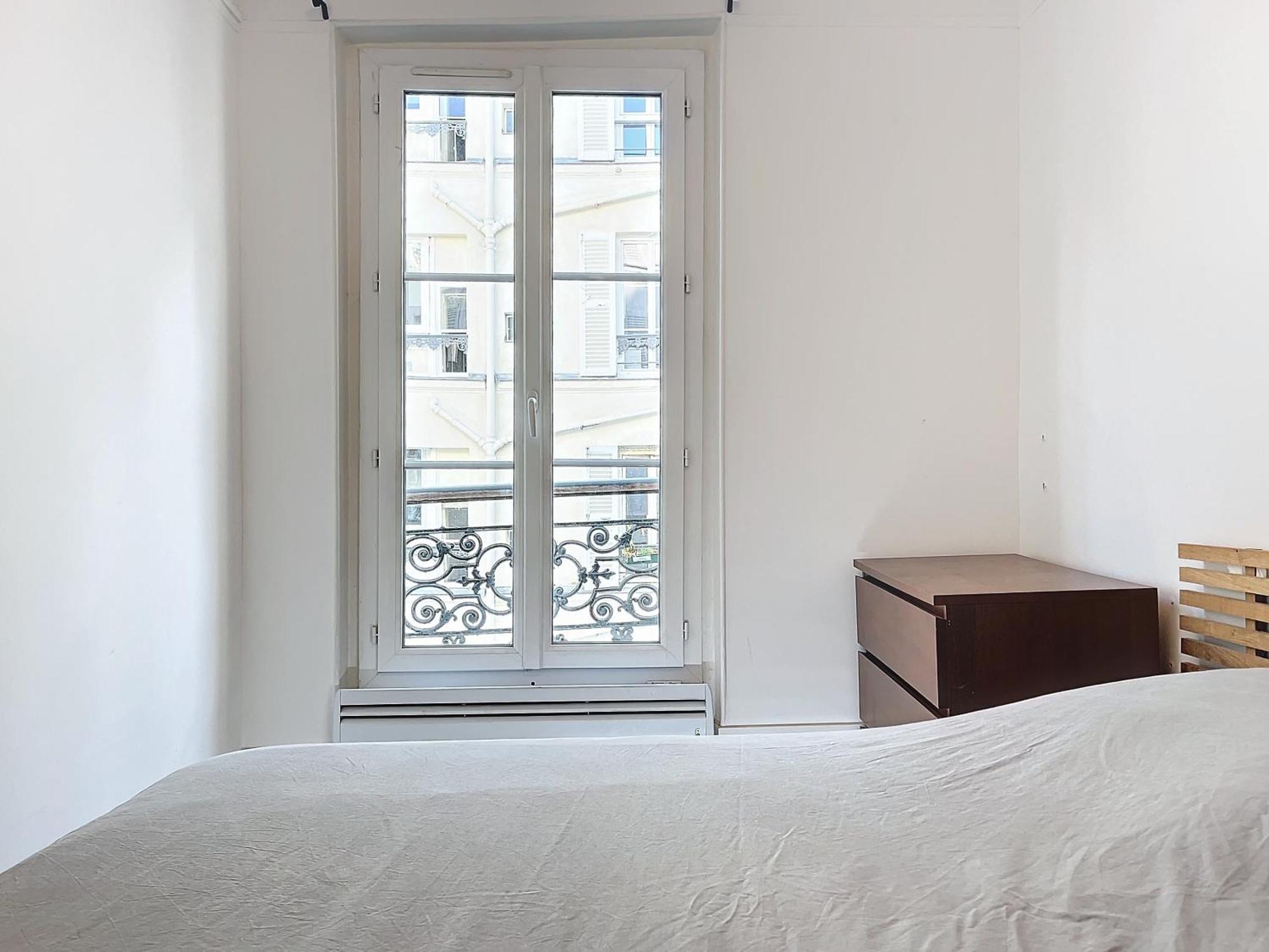 2 Pieces Lumineux Au Calme - Au Coeur Du 17eme - Les Freres De La Loc' Apartment Paris