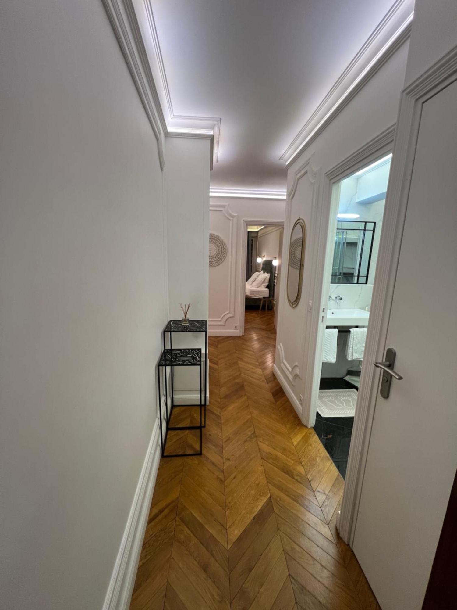 Apartment Private - Champs-elysees Paris