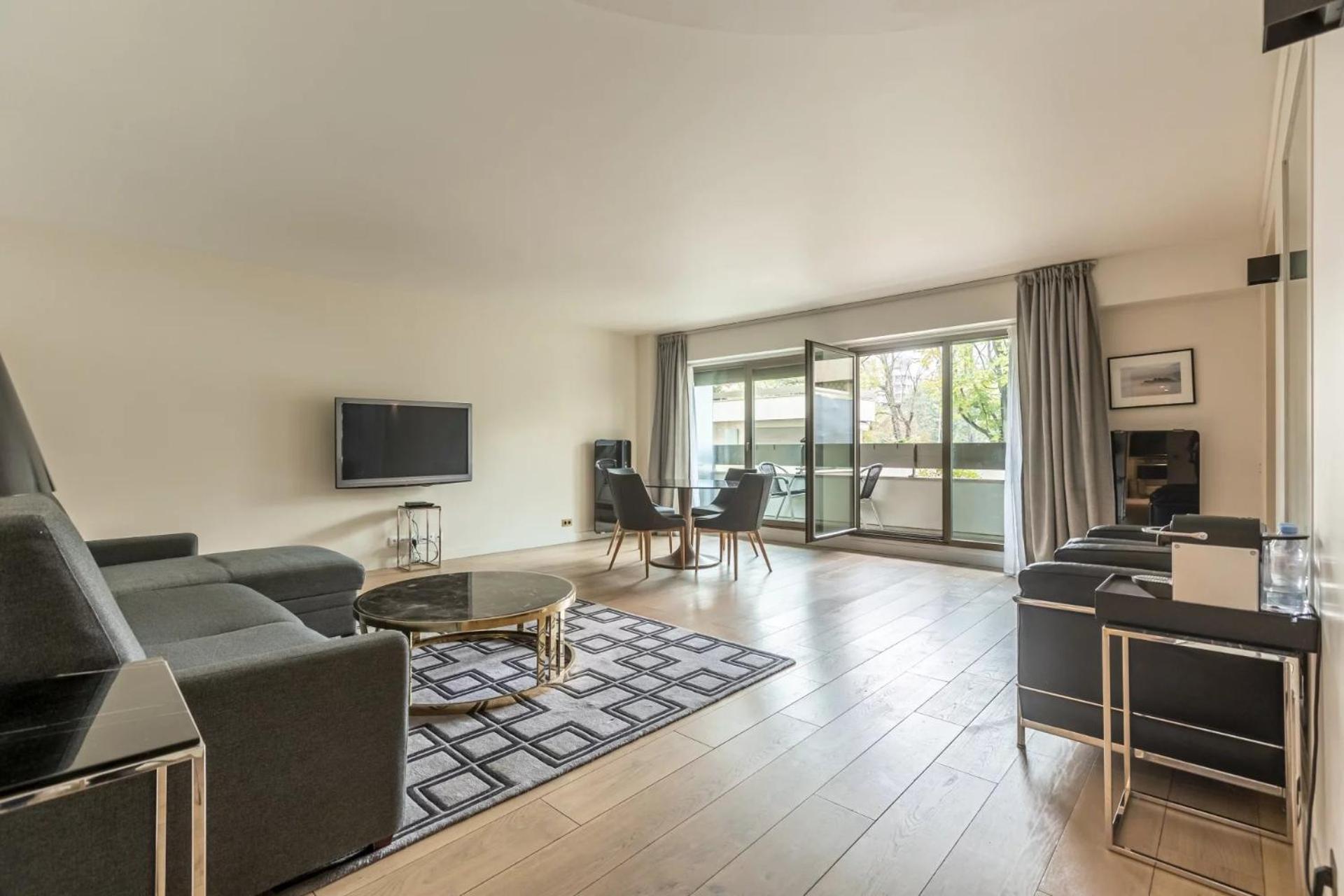 Apartment Foch Triomphe