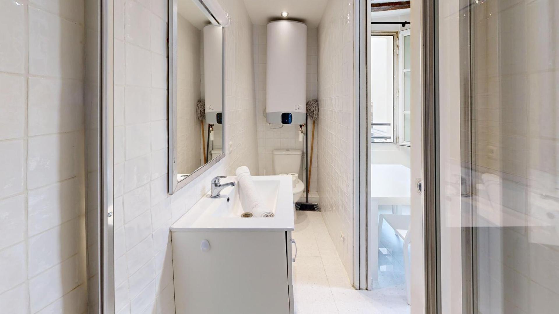 323 Louis - Superbe A Appartement Paris
