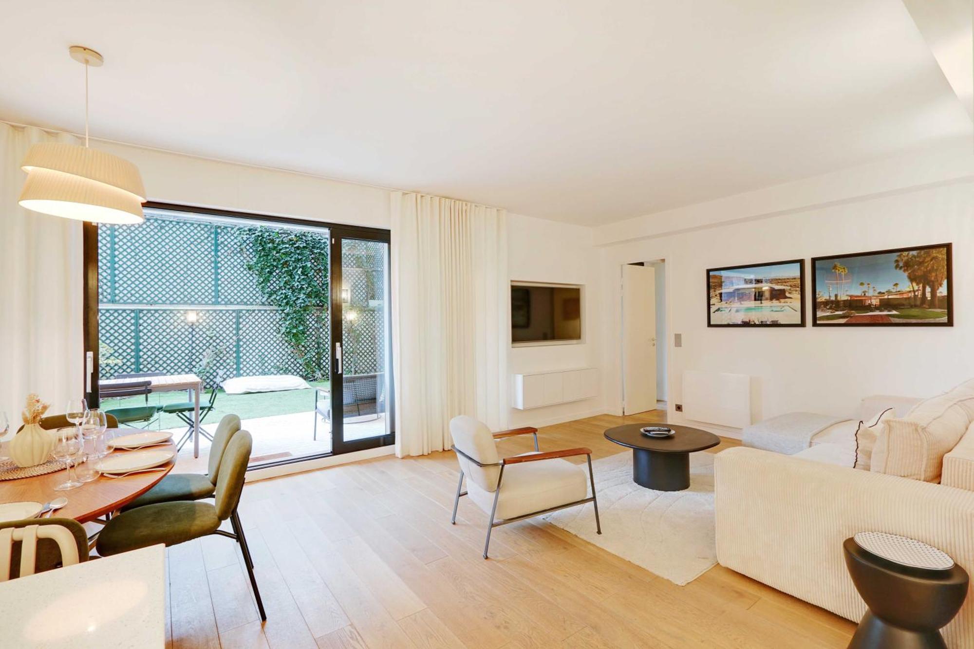 Passy - Eiffel Tower - Amazing 2br With Garden *