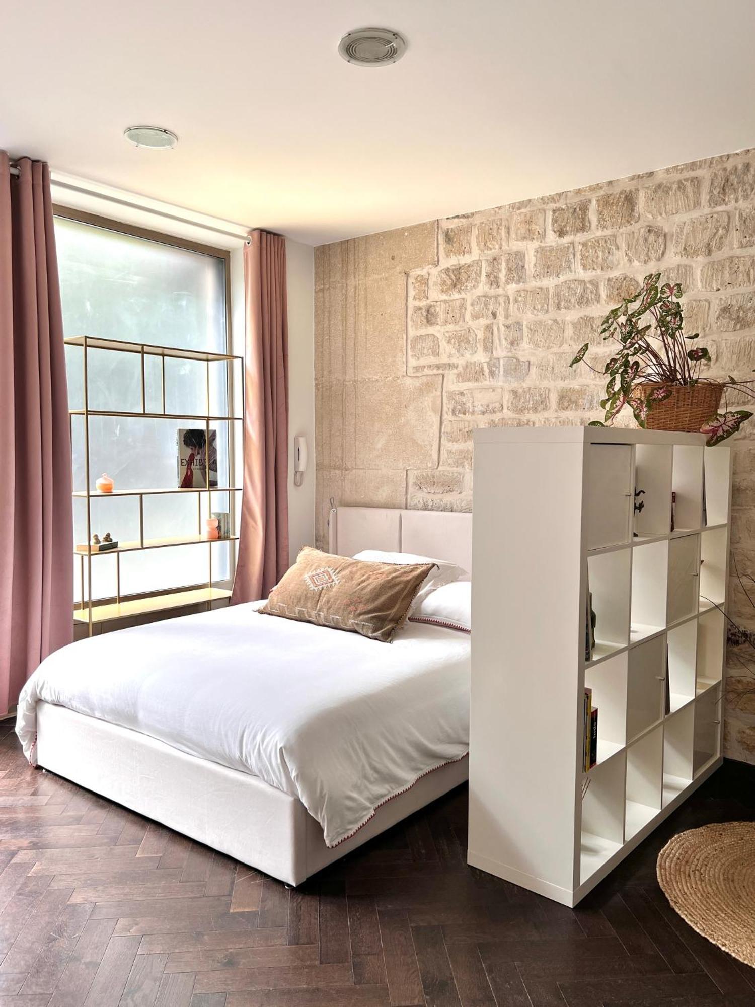 Apartment Canal St Martin Miss Dodu *