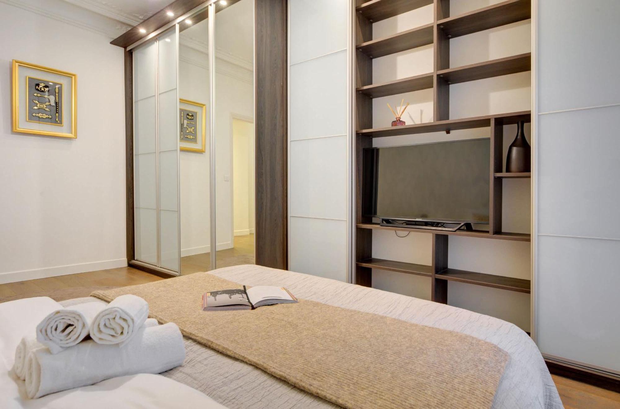 Arc De Triomphe & Theatre Marigny - 3br - Cityapartmentstay Appartement *
