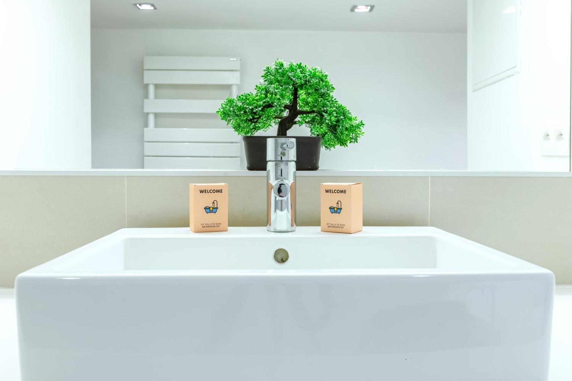 Apartment Luxury Loft - 15 Min Des Champs Elysees Paris