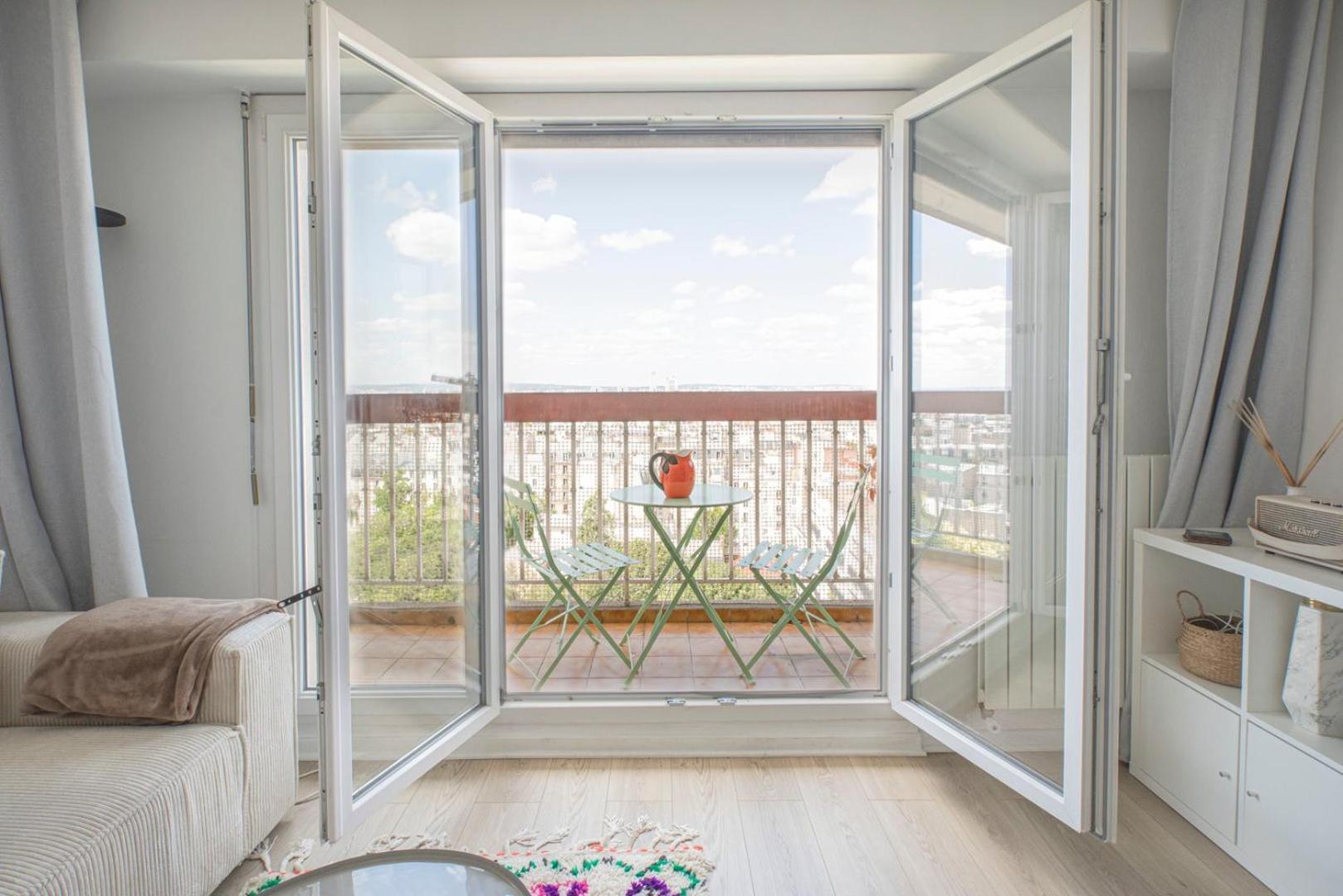 Apartment Elegant A Montmartre Paris