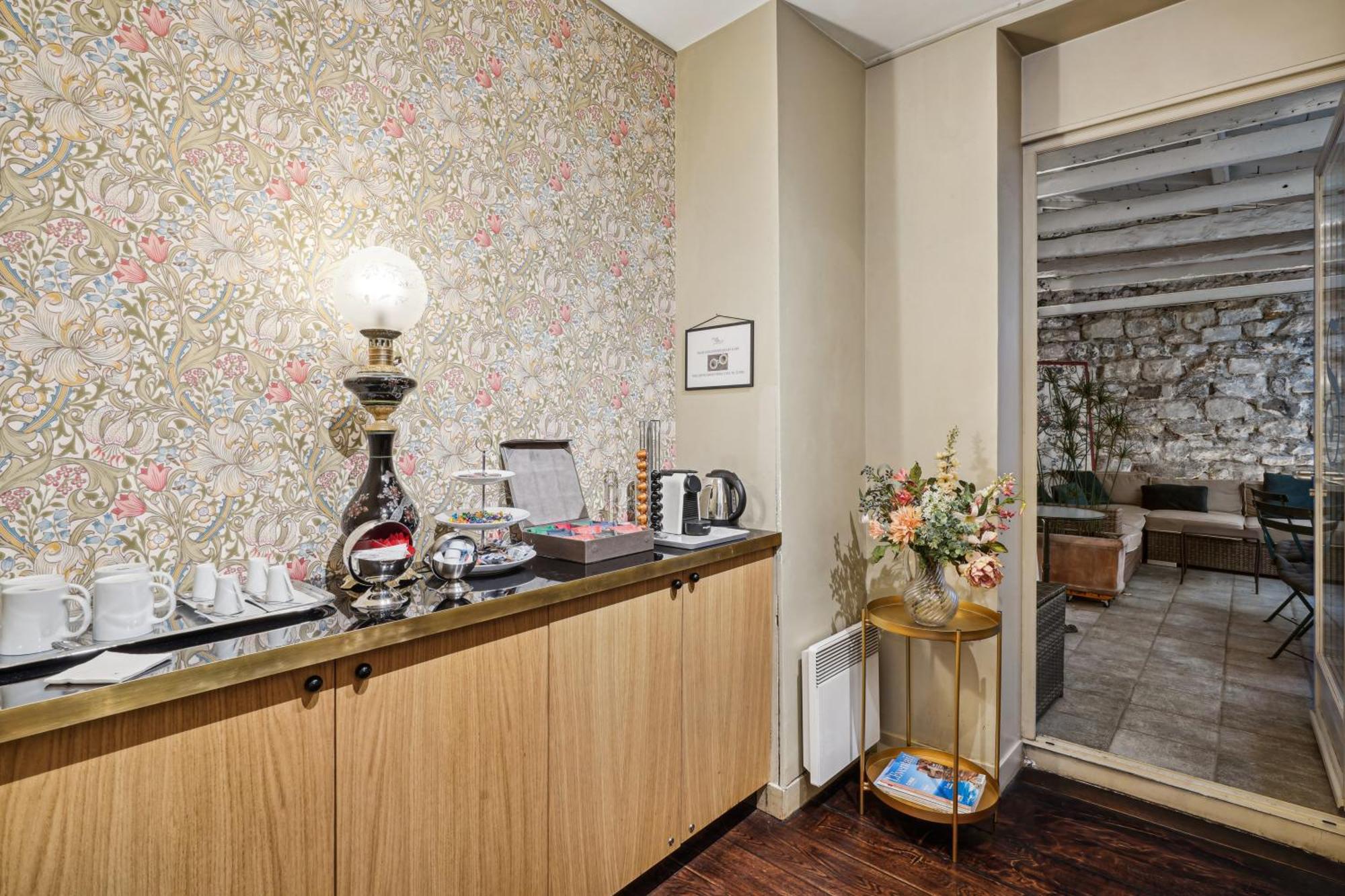 De Sevres 3*