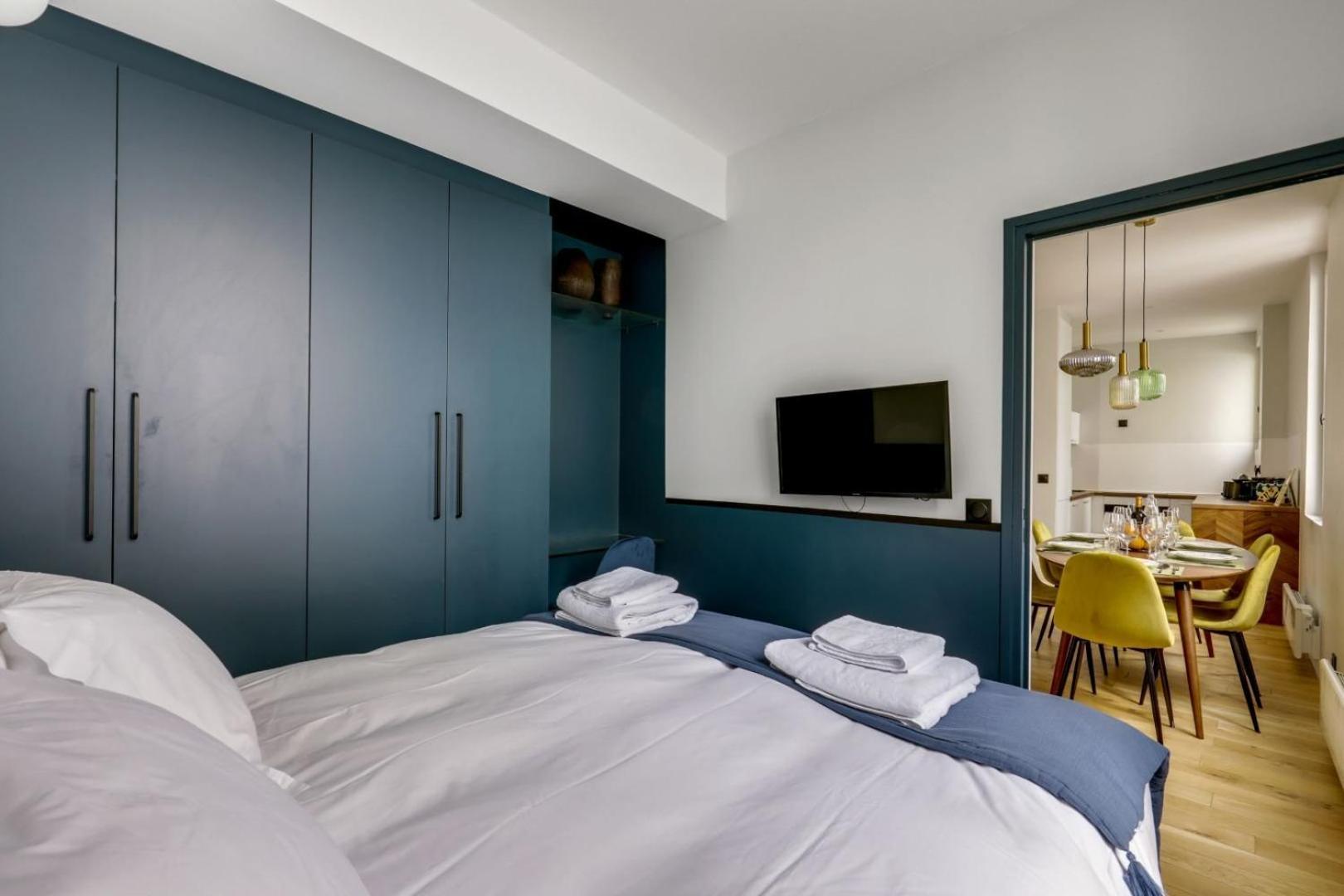 168 M - Superbe A Apartment