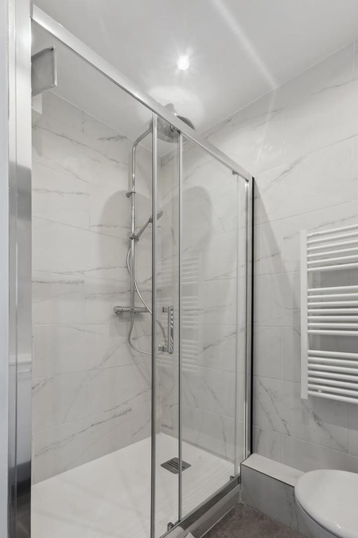 512 Folie - Superb In *