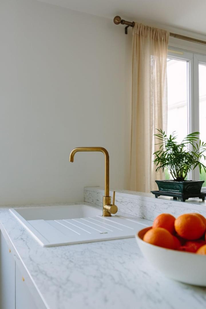 Apartment Rue Du Faubourg Du Temple, Paris, France *