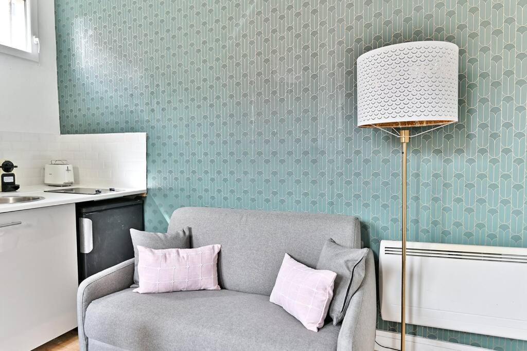 Appartement Loft Mezzanine A 14eme- Ii *