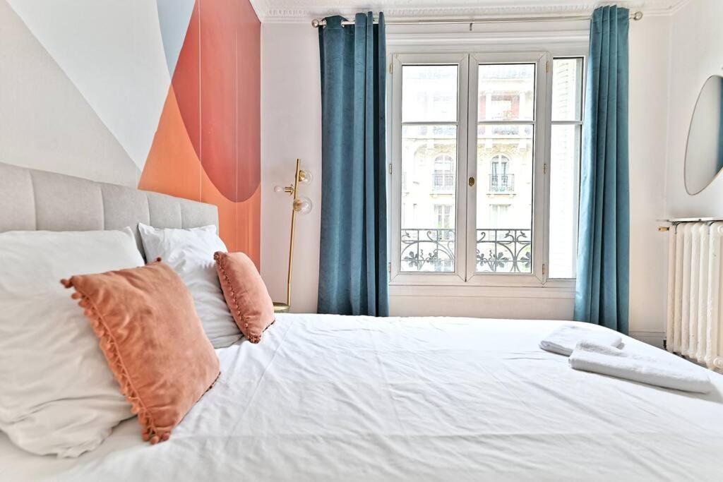 Apartment Haussmannien Lumineux Et Central- Ii