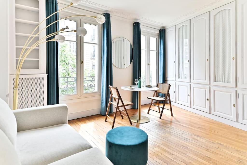 Haussmannien Lumineux Et Central- Ii Apartment *