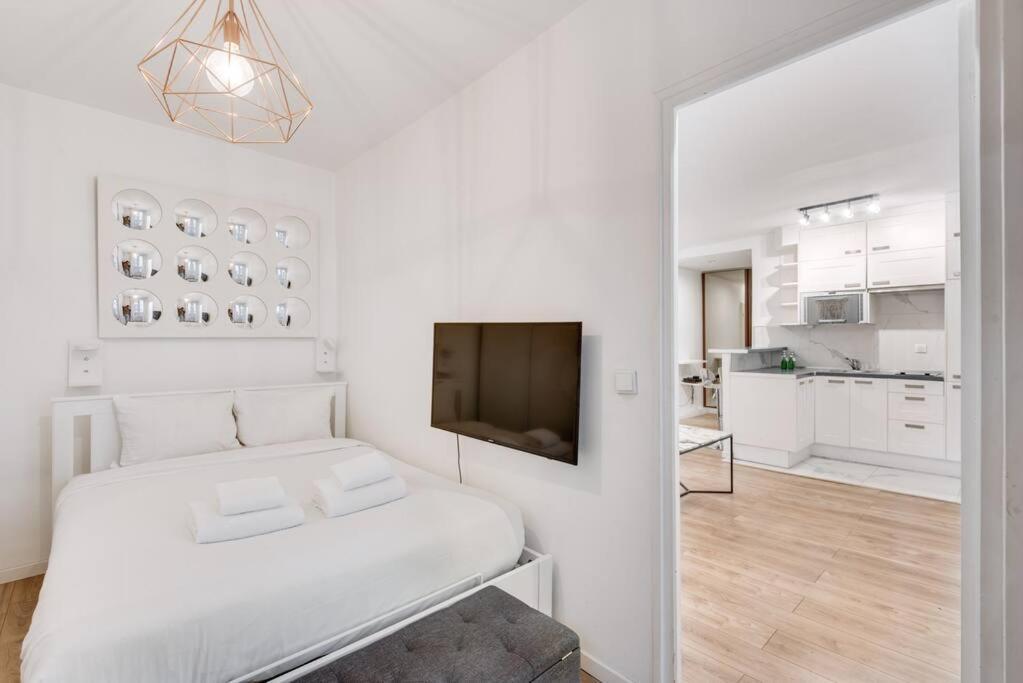 4pers#malesherbes#parc Monceau Apartment *