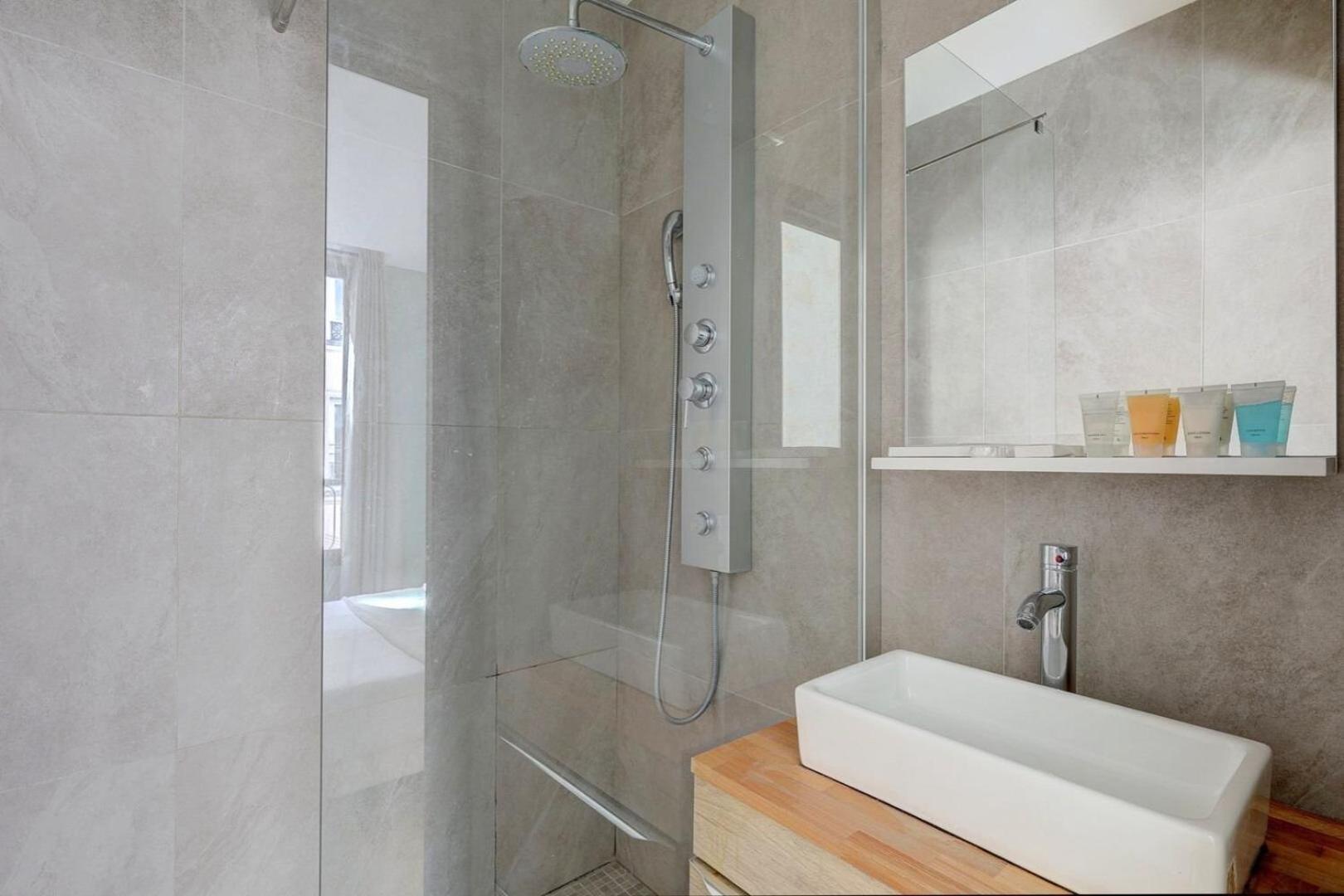 126 Abraham - Superbe A Appartement