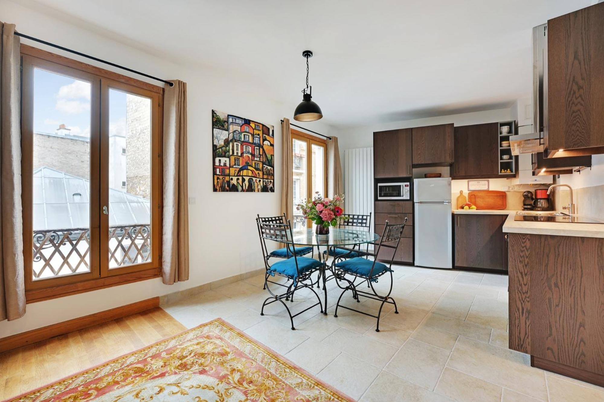 Apartment Fully Renovated In Montmartre