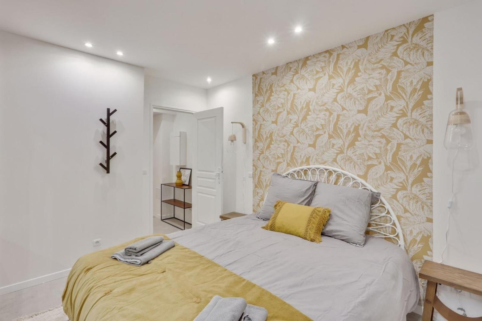 143 La Francaise, Apt, *