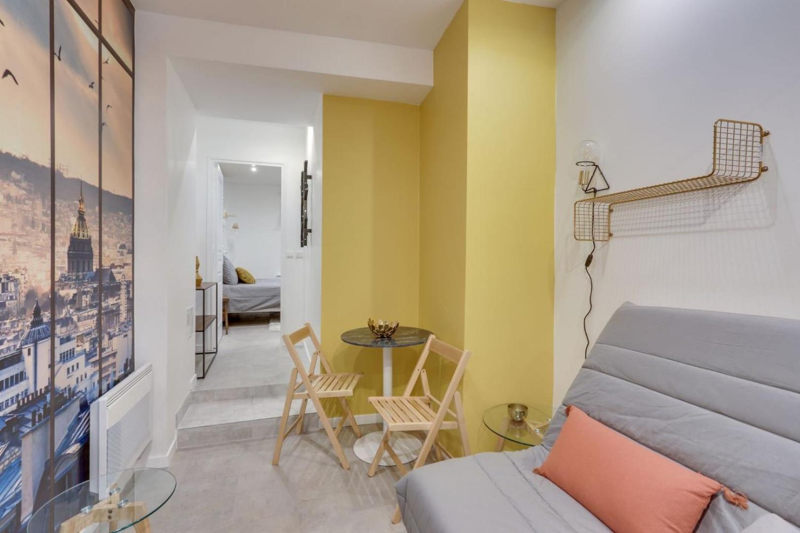 143 La Francaise, Apt, Appartement *