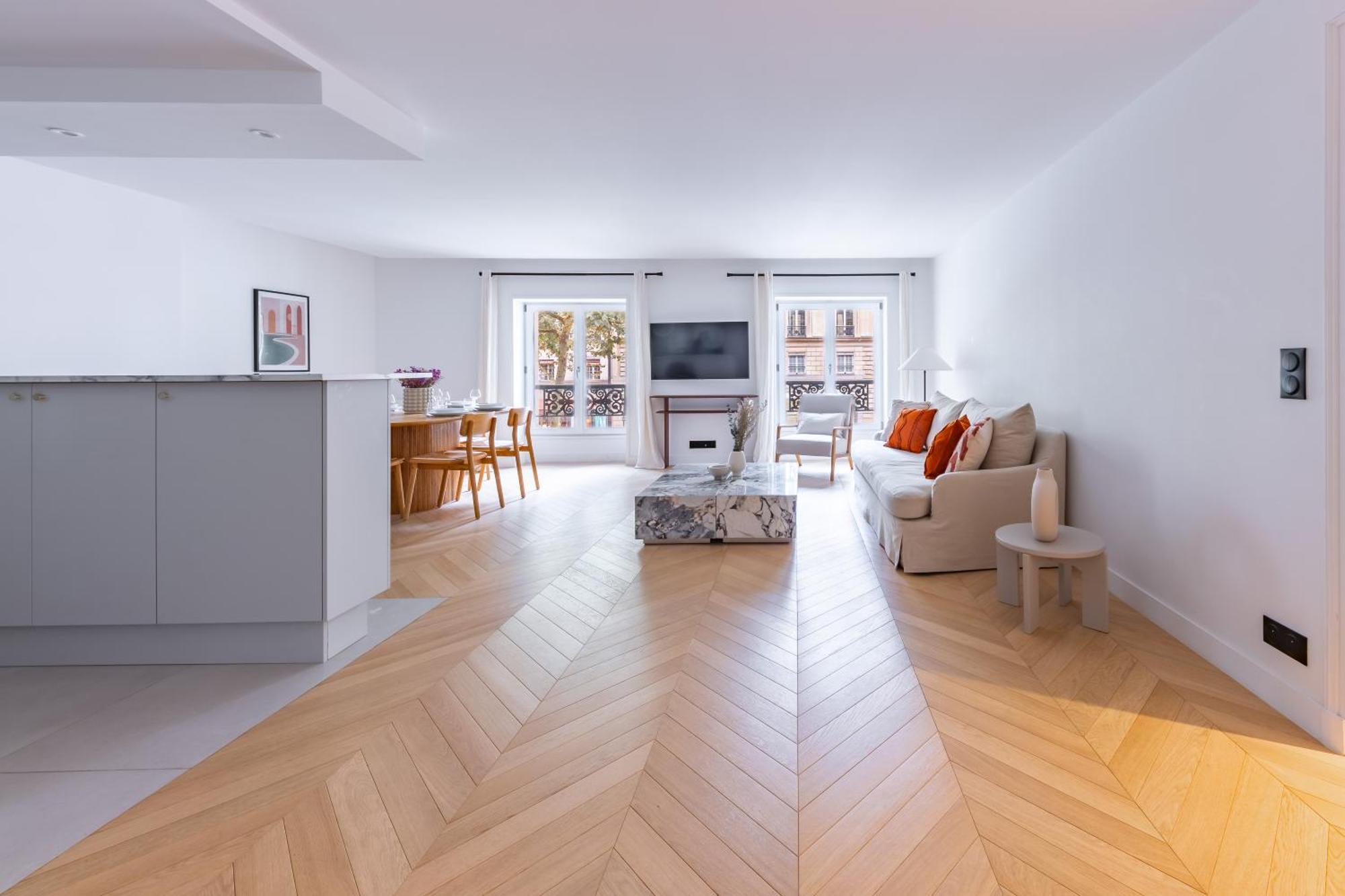Brand New 3 Bedrooms Facing Madeleine/st Honore