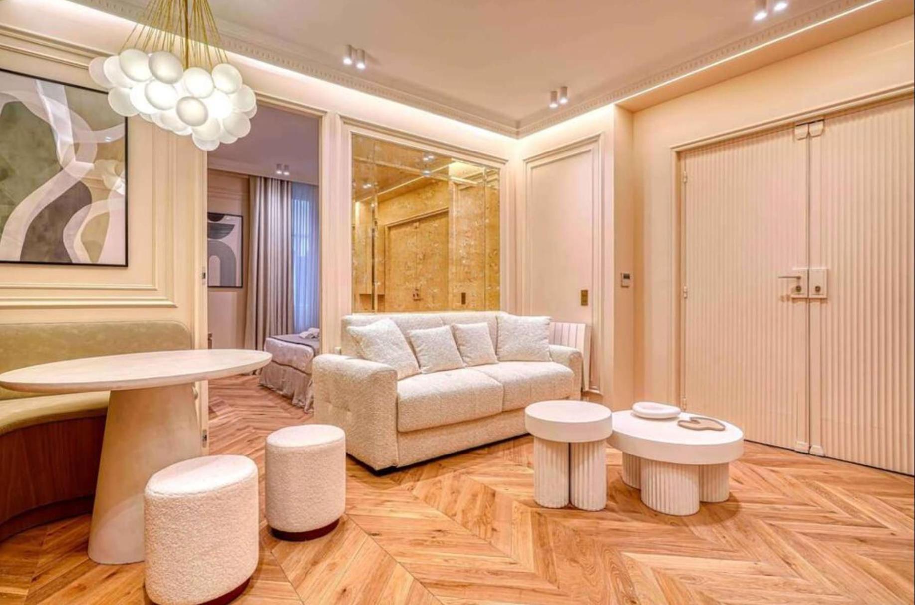 Apartment Sumptuous Opera Vendome By Studioprestige Paris