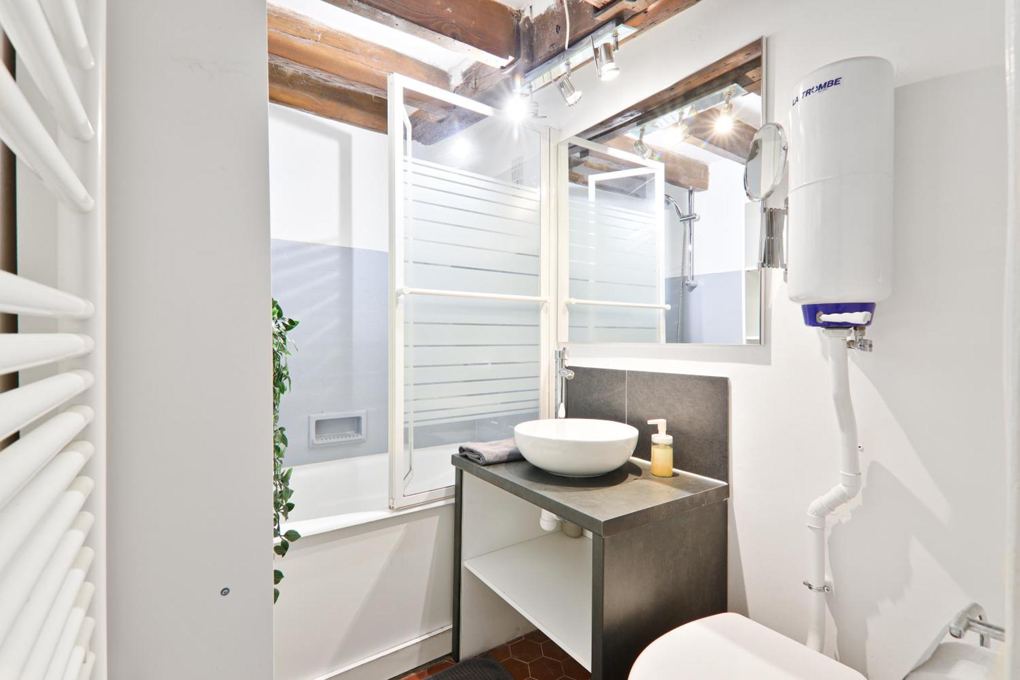 Apartment Quartier Saint-michel Notre-dame 4 Paris