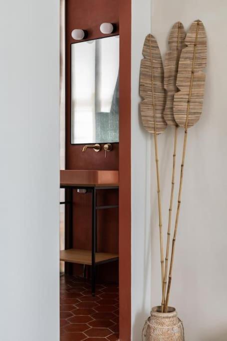 Apartment Amazing Flat In An Amazing Montmartre Street
