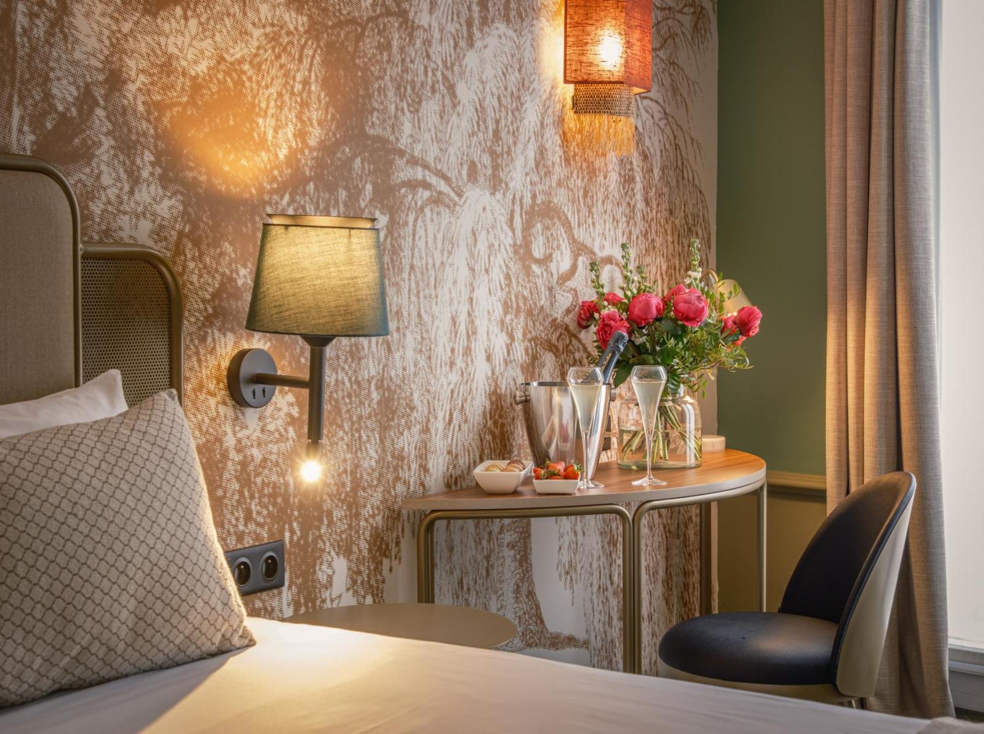 Avalon 3* Paris