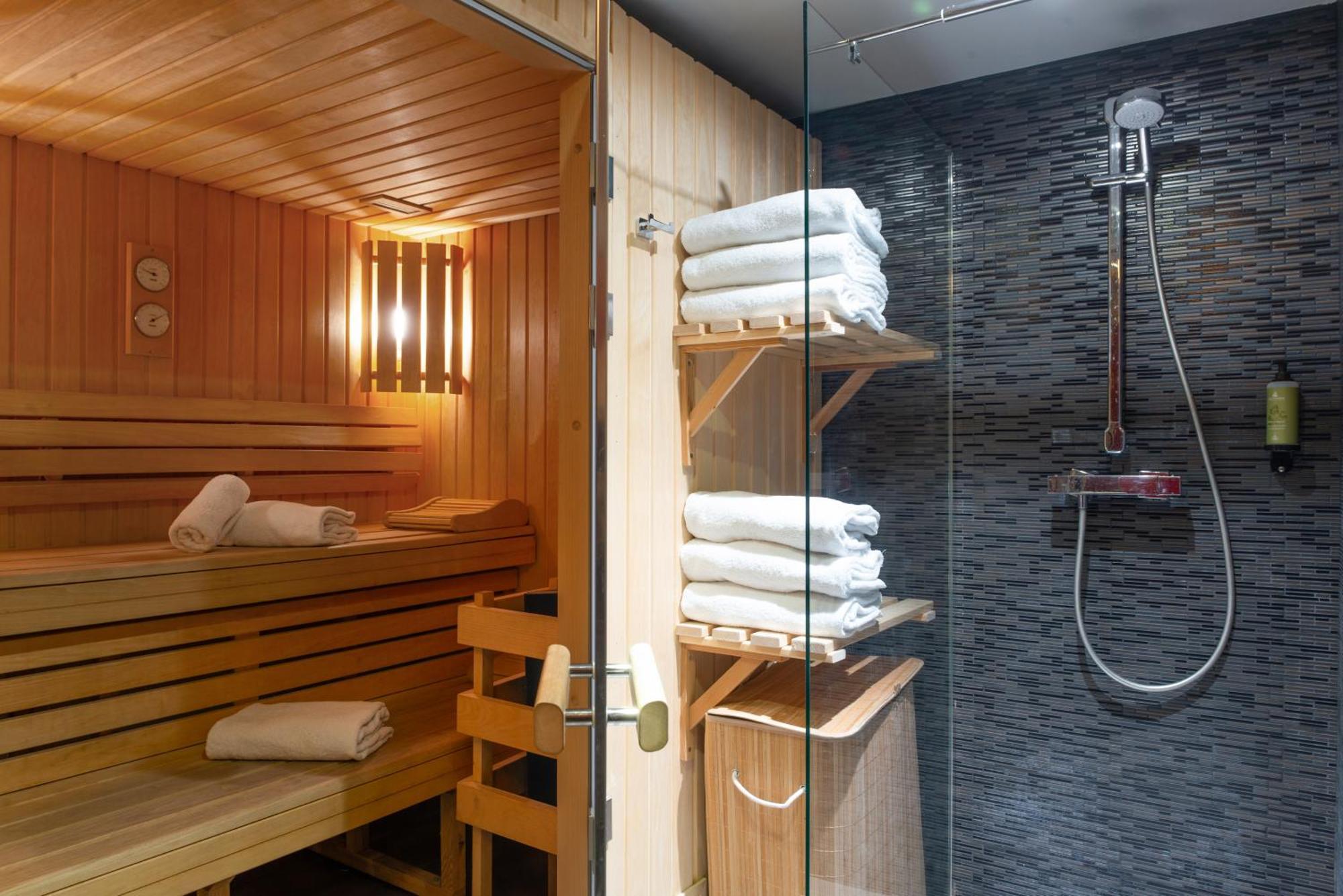 Helussi Hotel