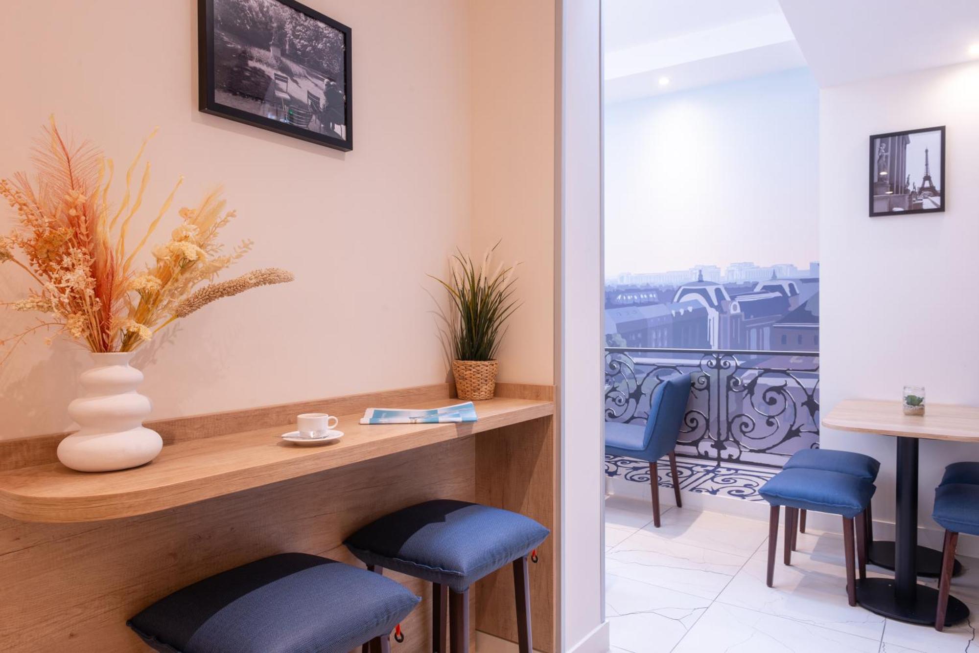 Helussi Hotel 3*