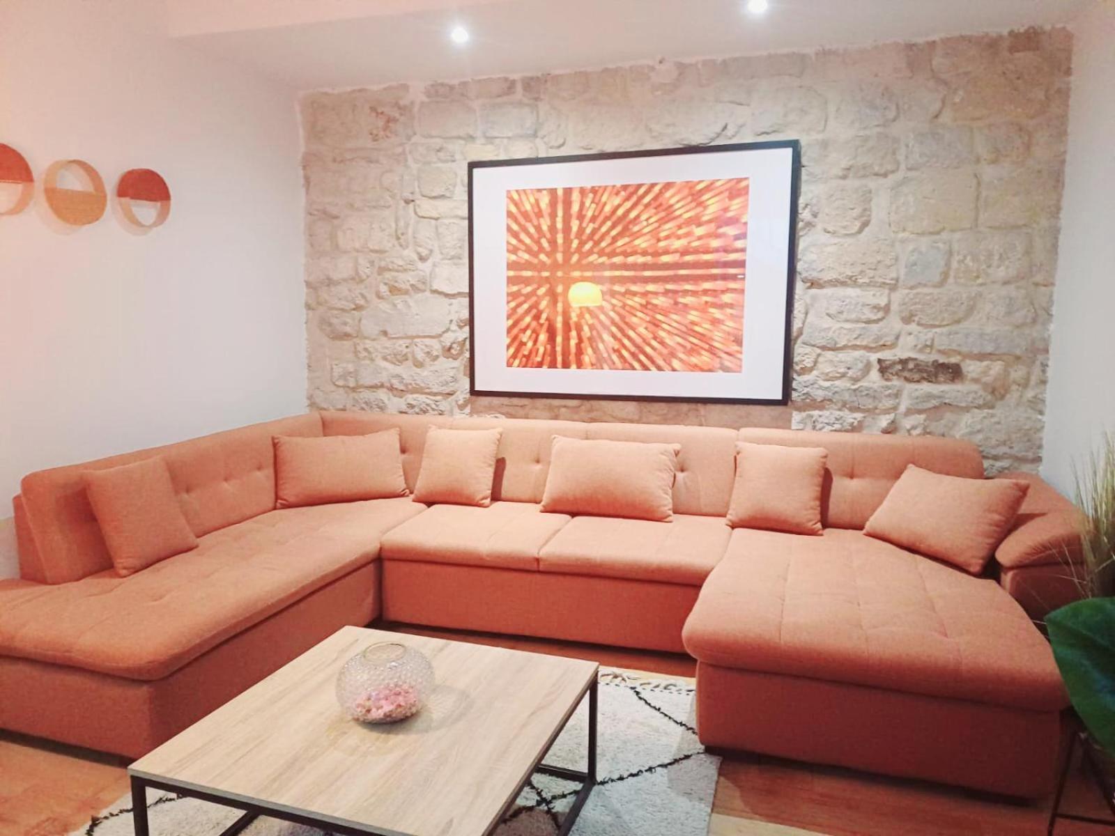 Loft Familial Au Coeur De Avec Clim, Arcade Et Baby-foot Proche Republique Et Canal St Martin *