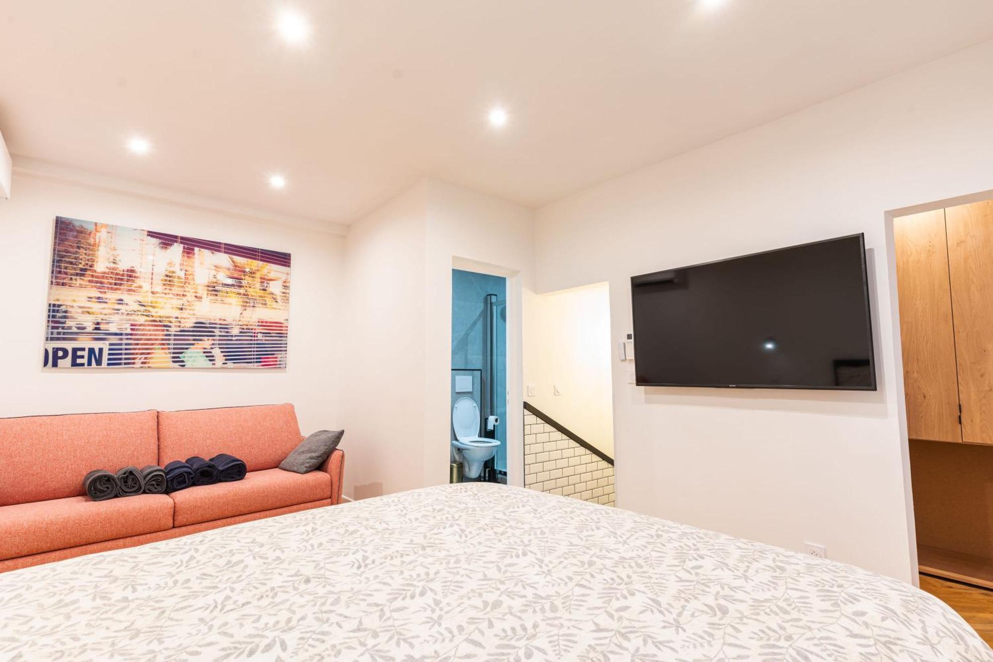 Town House Nation, Bastille, Ac By Lcc Agency Holiday home
