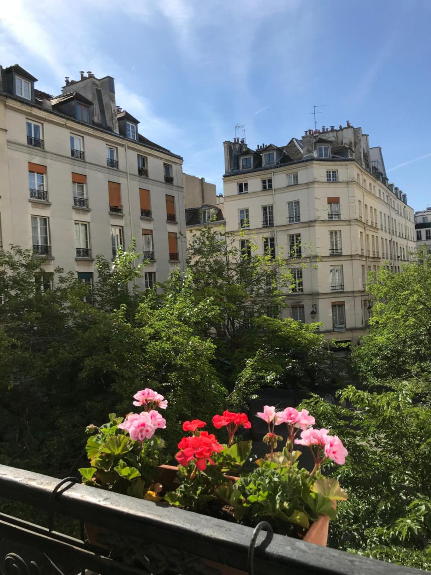 Appartement En Plein Coeur Du Marais Paris