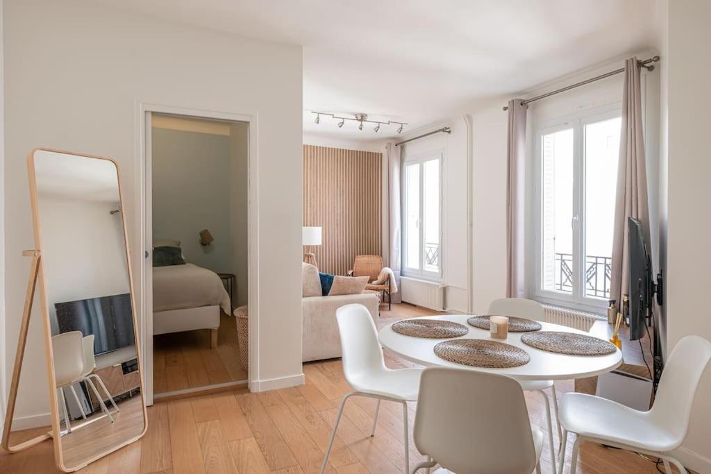 La Des Expositions Apartment