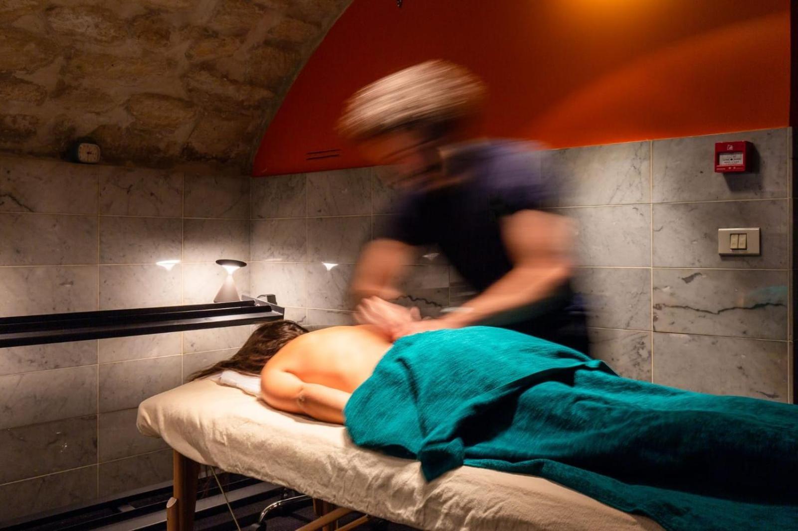 Hotel Golden Tulip Opera De Noailles 4*