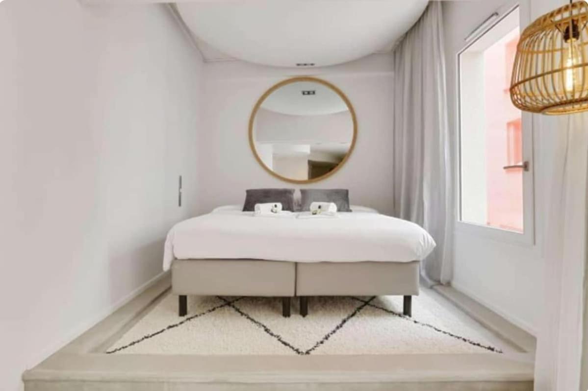 Inn Magnifique Parisien - Marais *