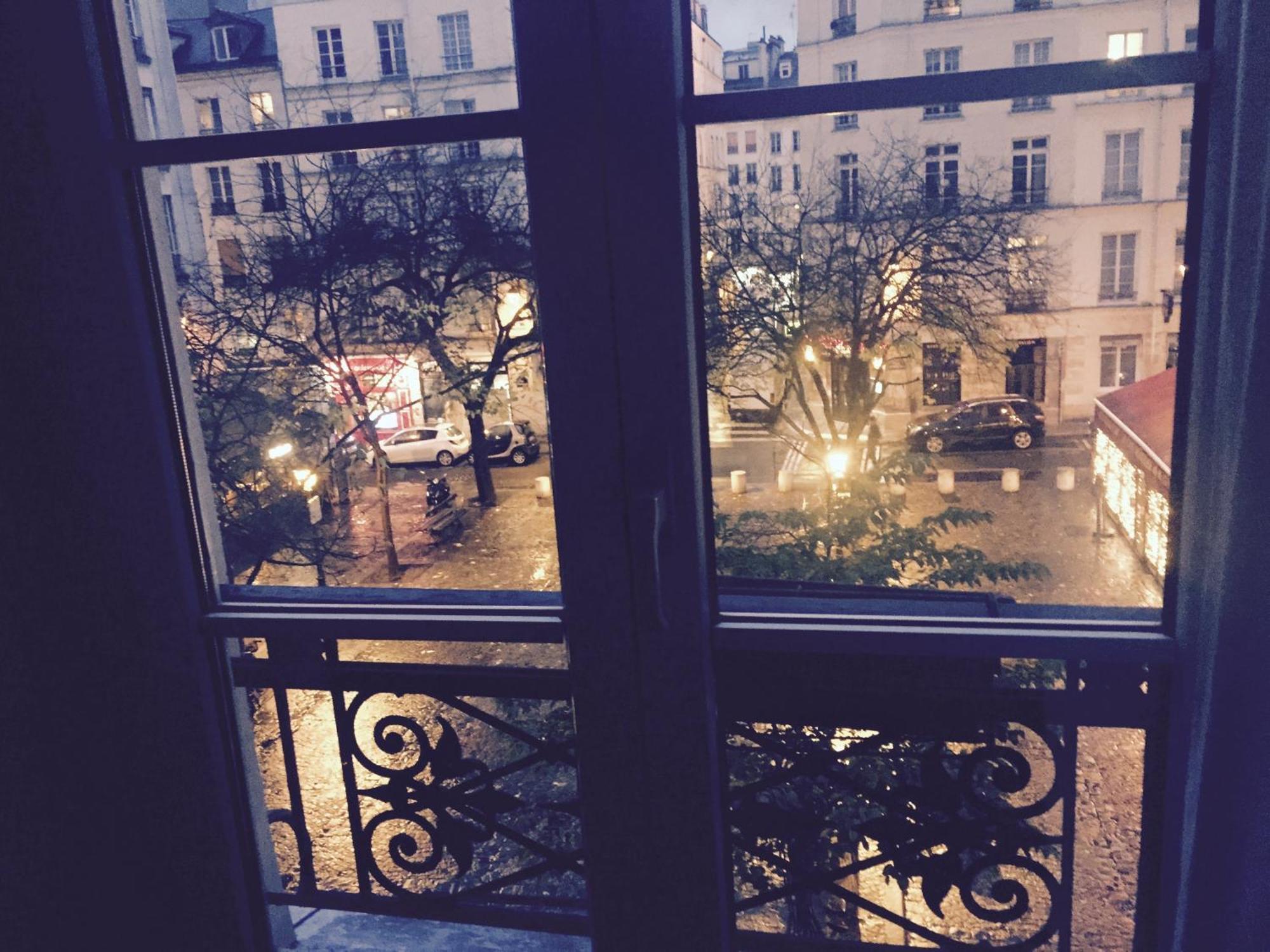En Plein Coeur Du Marais Appartement