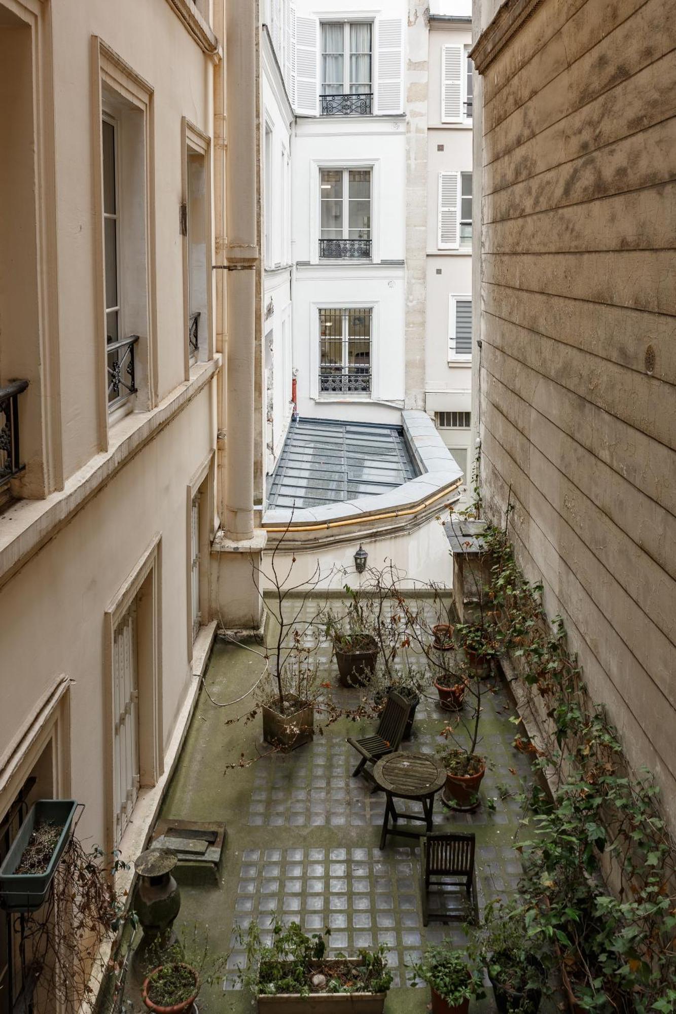 Aparthotel Stylish In The Heart Of