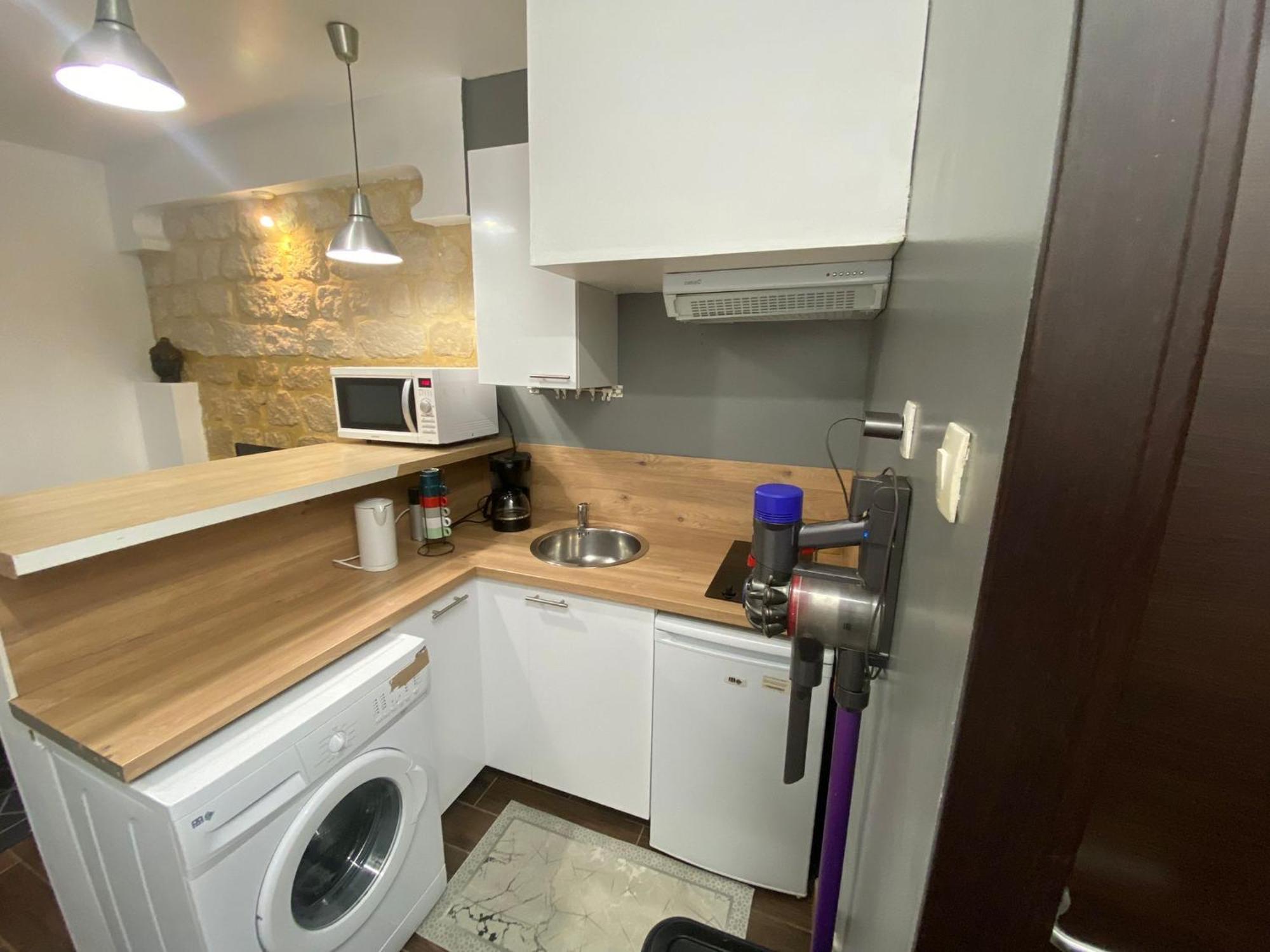 Agreable In Montmartre Appartement