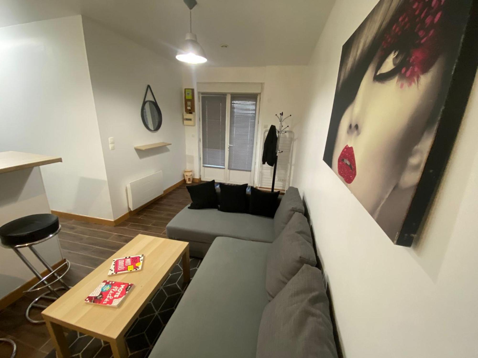 Appartement Agreable In Montmartre *