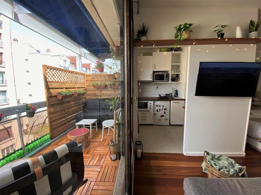 Apartment With Terrace Near Parc Des Princes Stadium In 16th Arr In *