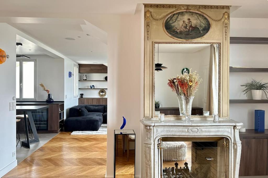 Apartment Lumineux Et Moderne En Face Du Grand Palais - Champs Elysees