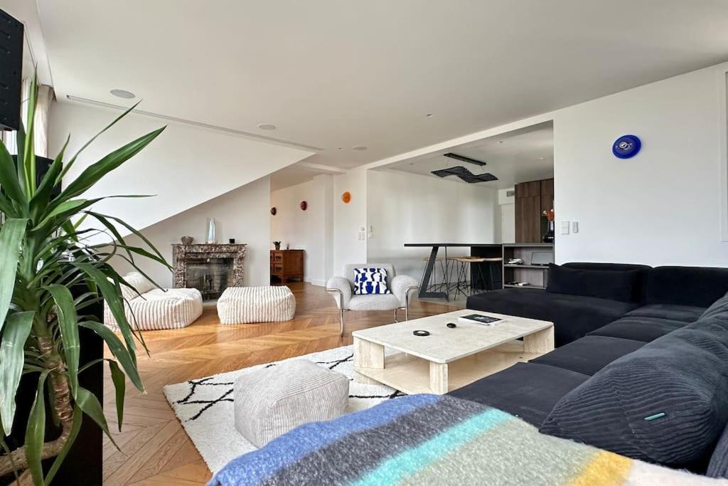 Lumineux Et Moderne En Face Du Grand Palais - Champs Elysees Apartment Paris