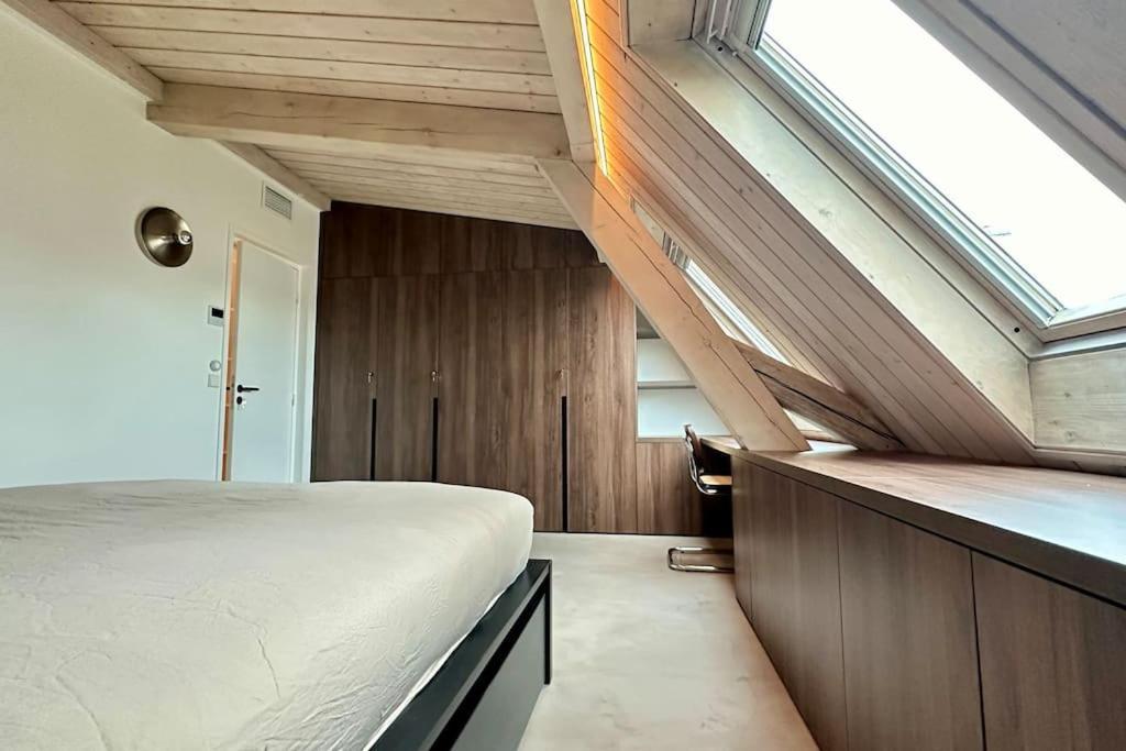 Apartment Lumineux Et Moderne En Face Du Grand Palais - Champs Elysees Paris