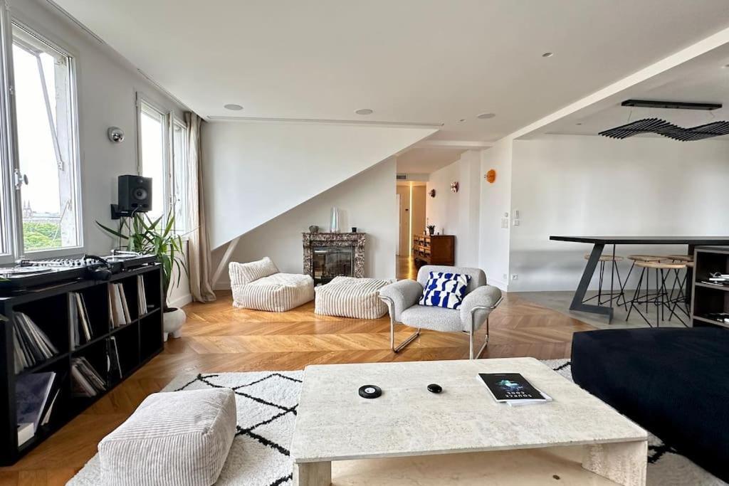 Apartment Lumineux Et Moderne En Face Du Grand Palais - Champs Elysees Paris