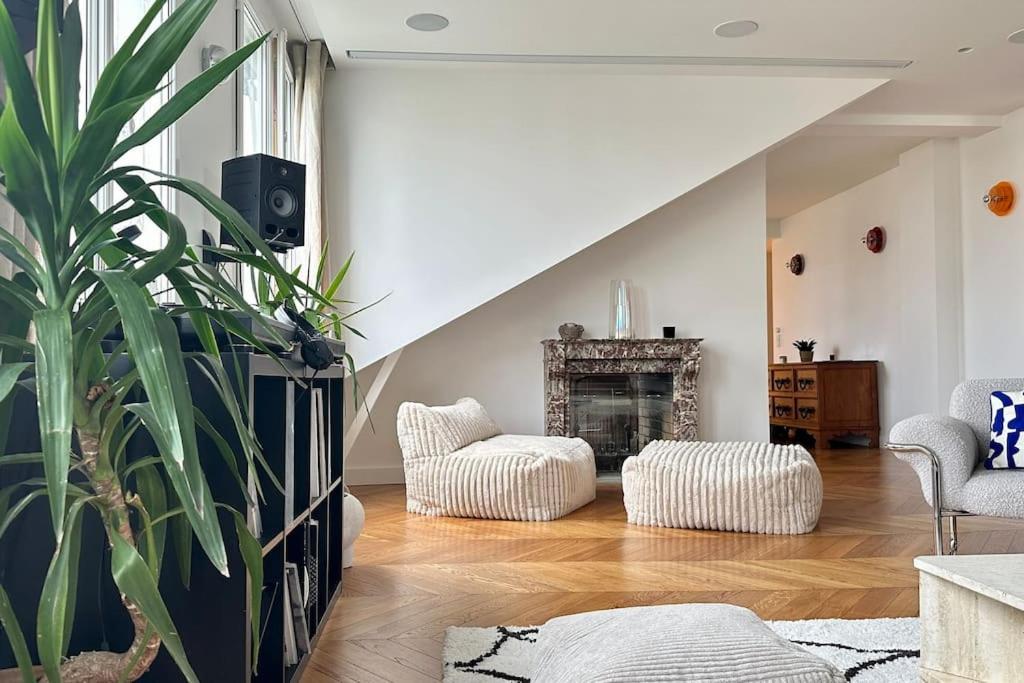 Apartment Lumineux Et Moderne En Face Du Grand Palais - Champs Elysees