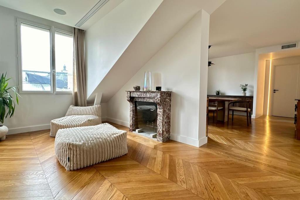 Lumineux Et Moderne En Face Du Grand Palais - Champs Elysees Apartment Paris