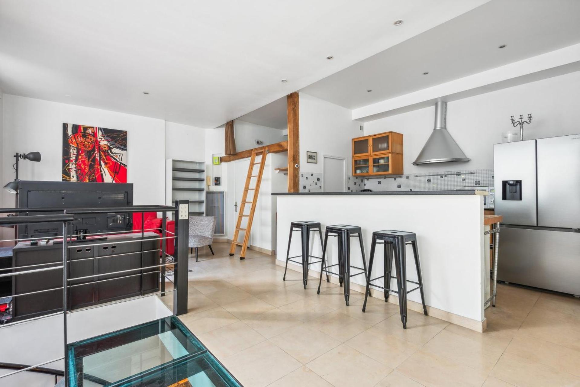 Loft De 80 M² Avec Jardin Privatif * Paris