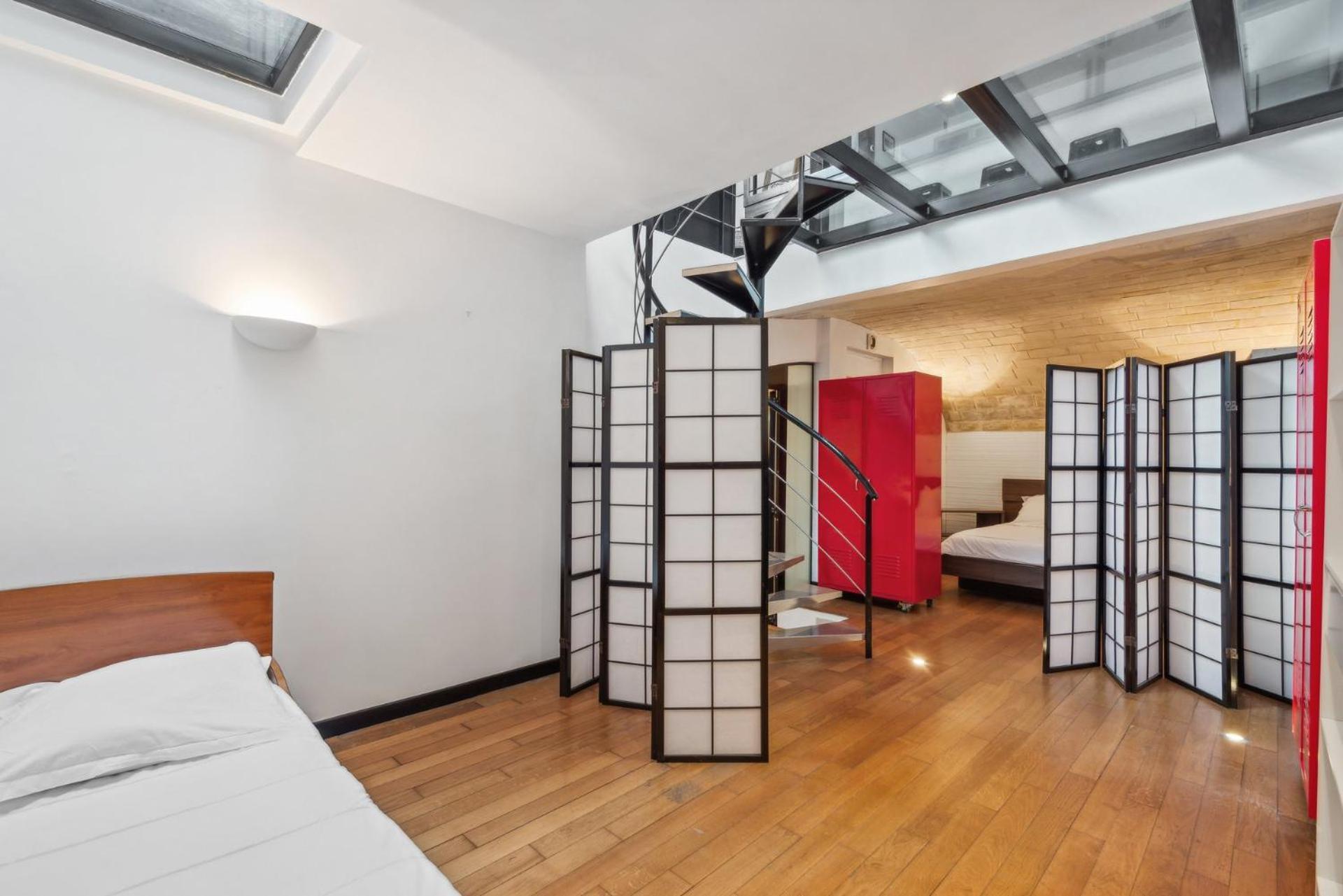 Loft De 80 M² Avec Jardin Privatif